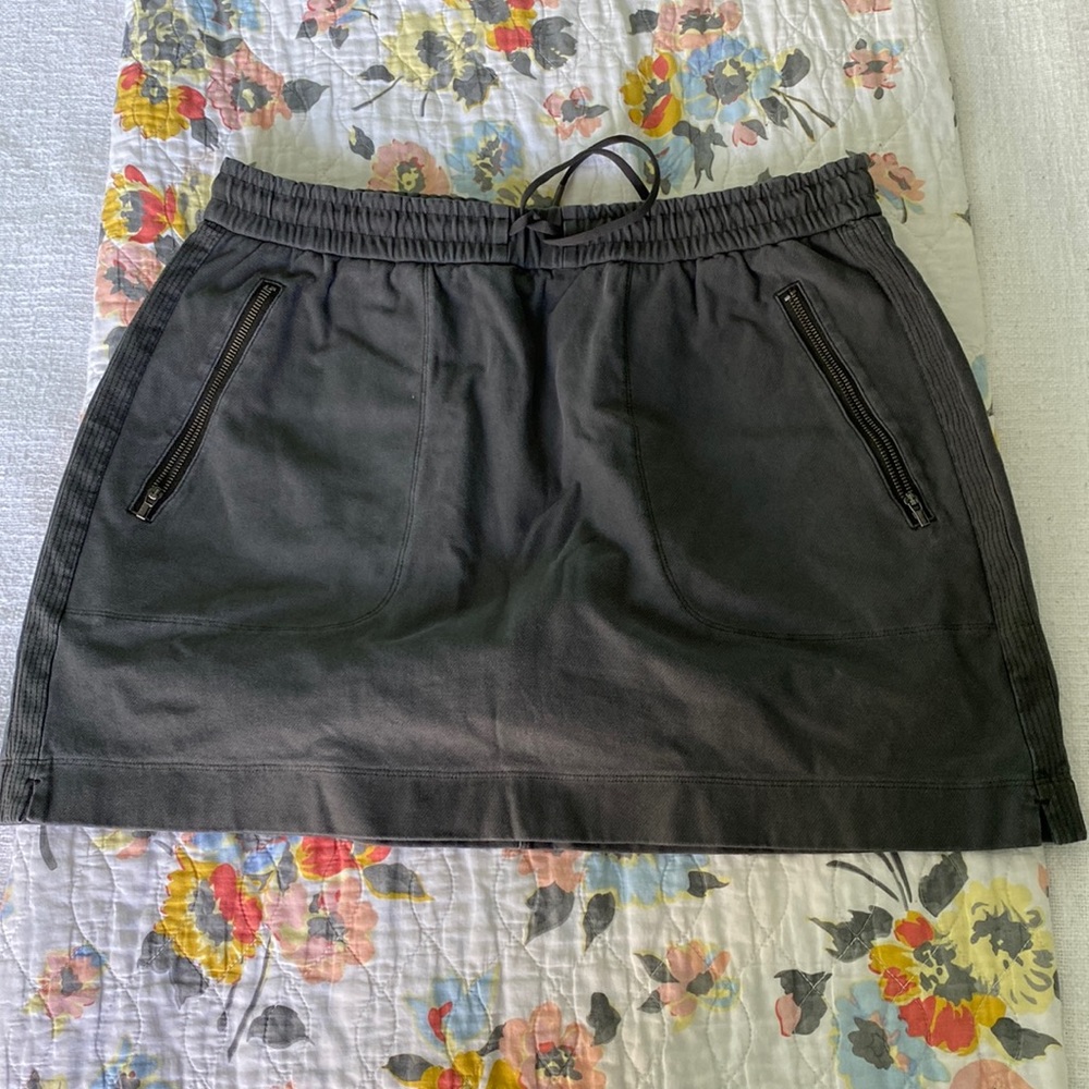Athleta skirt
